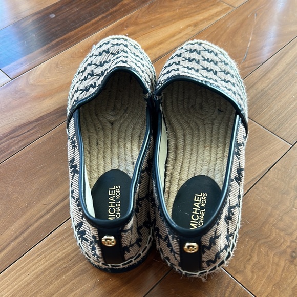 SOLD // MK monogram print espadrilles - Picture 5 of 10